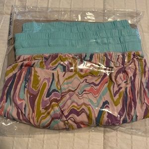 Women’s Pink Marble Swirl Little Sleepies pajama top - size XL